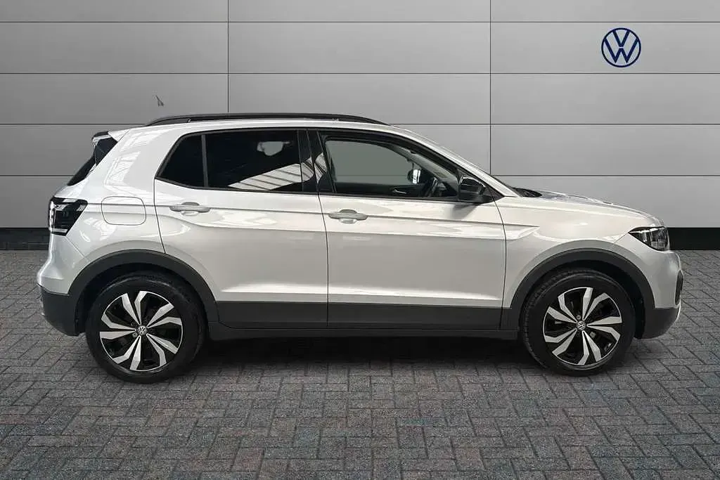 Used VW T-Cross SE 95 HP (69 kW) 2020 Silver SUV