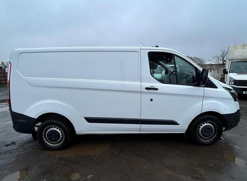 Used Ford Transit Custom 2017 White