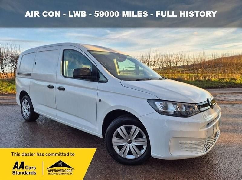 White Used 2021 VW Caddy Maxi S MPV | £13,990 (Fair price) - Image 1/4