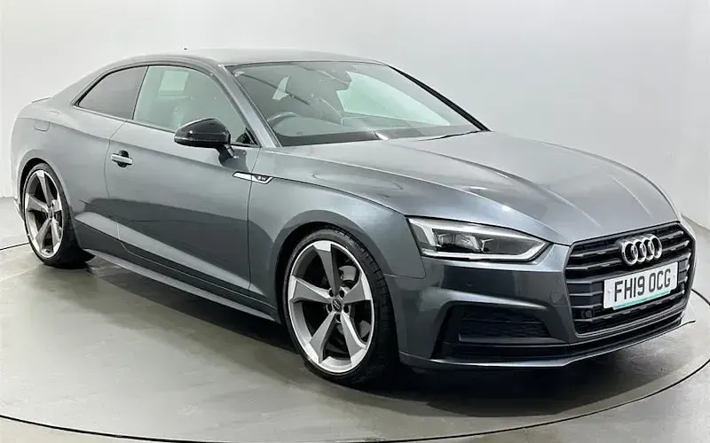 Usado Audi A5 Black Edition 190 CV (139 kW) 2019 Coupe