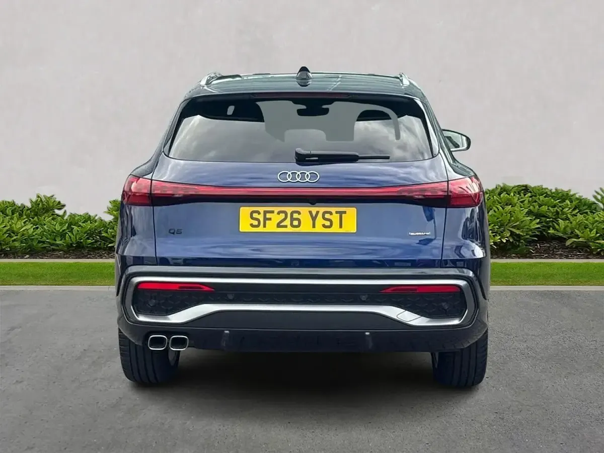 Used Audi Q5 S-Line 204 HP (150 kW) 2026 Blue SUV