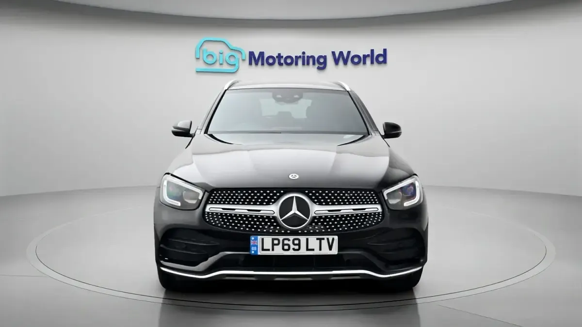 Used Mercedes GLC300 AMG Line Premium 2019 Black SUV