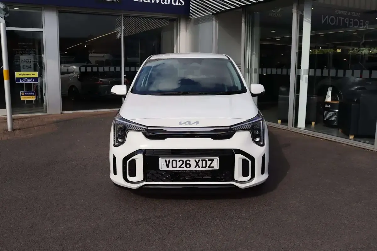 New Kia Picanto GT-Line 68 HP (50 kW) 2026 White Hatchback