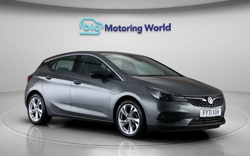Used Vauxhall Astra Elite 145 HP (106 kW) 2021 Grey Hatchback