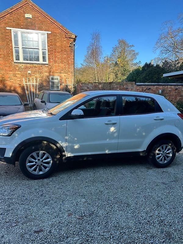 Used Ssangyong (KGM) Korando 2015 White Estate