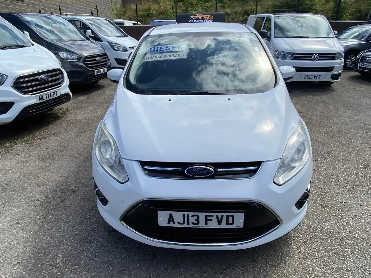 Used Ford C-MAX Titanium 113 HP (83 kW) 2013 White MPV