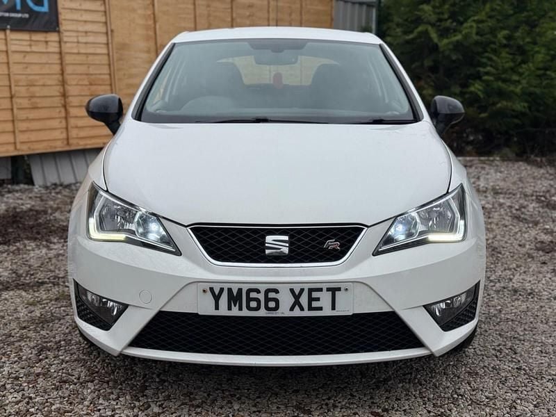 Used Seat Ibiza FR 2017 White Hatchback