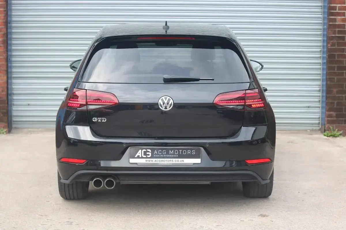 Used VW Golf VII GTD 184 HP (135 kW) 2018 Black Hatchback