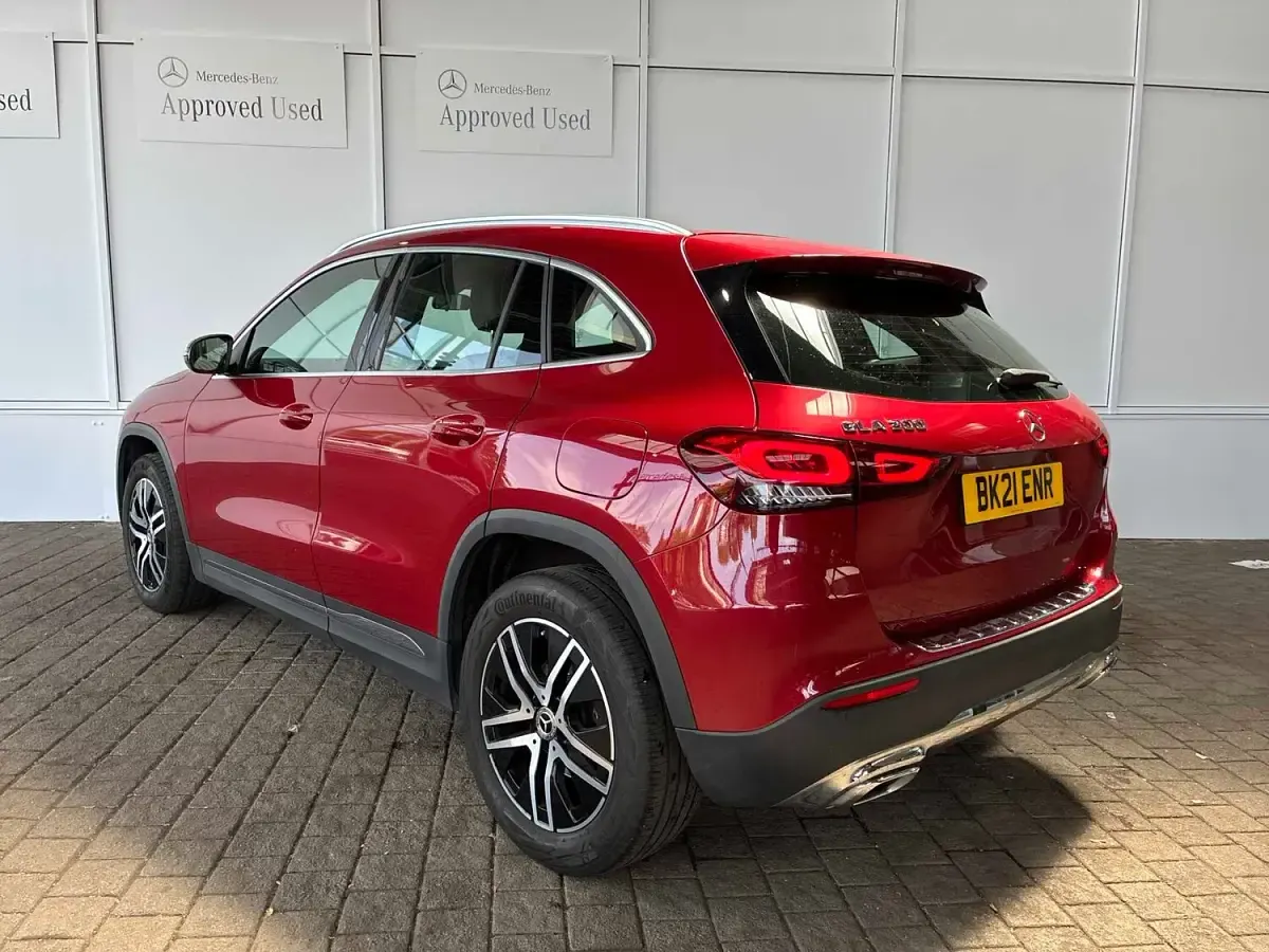 Used Mercedes GLA200 2021 Red SUV