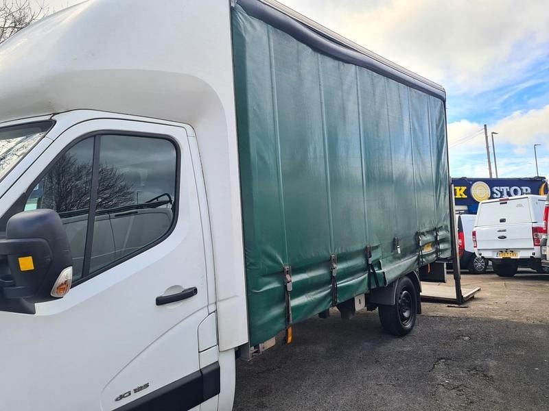 Used Renault Master 2014 White Van