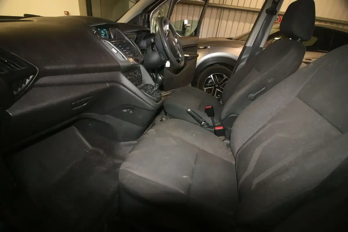 Used Ford Transit Connect 100 HP (73 kW) 2017 Grey MPV