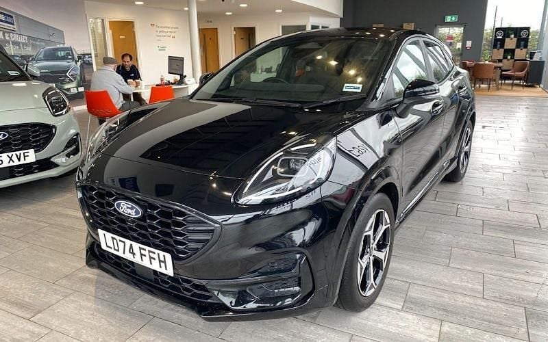 Used 2025 Ford Puma Gen-E ST-Line Hatchback | £20,699 (Fair price) - Image 1/4