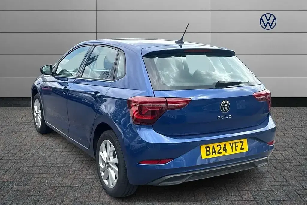 Used VW Polo Style 95 HP (69 kW) 2024 Blue Hatchback