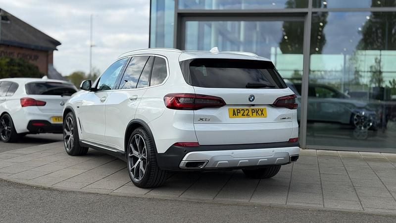 Used BMW X5 xLine 389 HP (286 kW) 2022 White SUV
