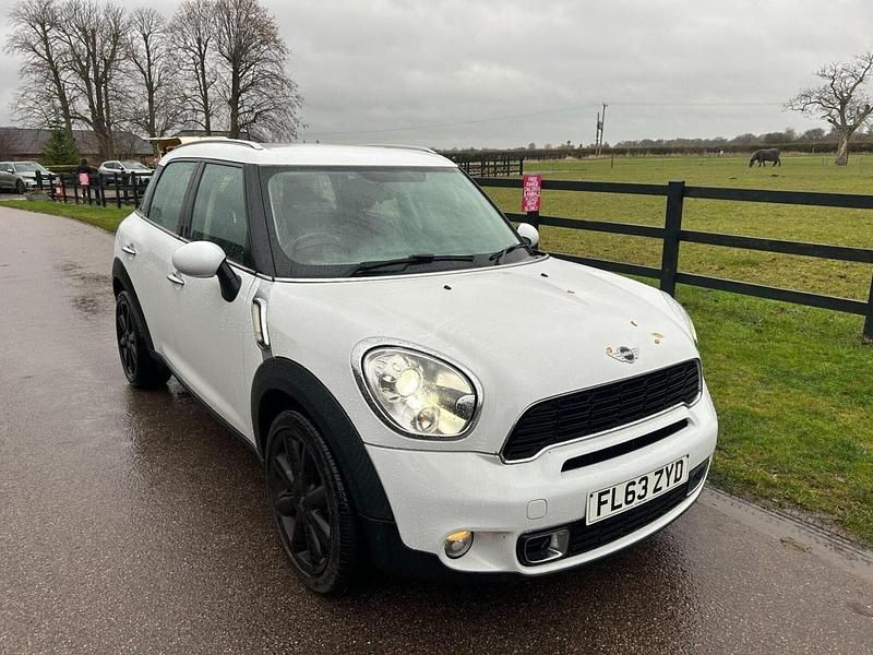 White Used 2013 Mini Cooper S Countryman SUV | £4,500 (Fair price) - Image 1/4