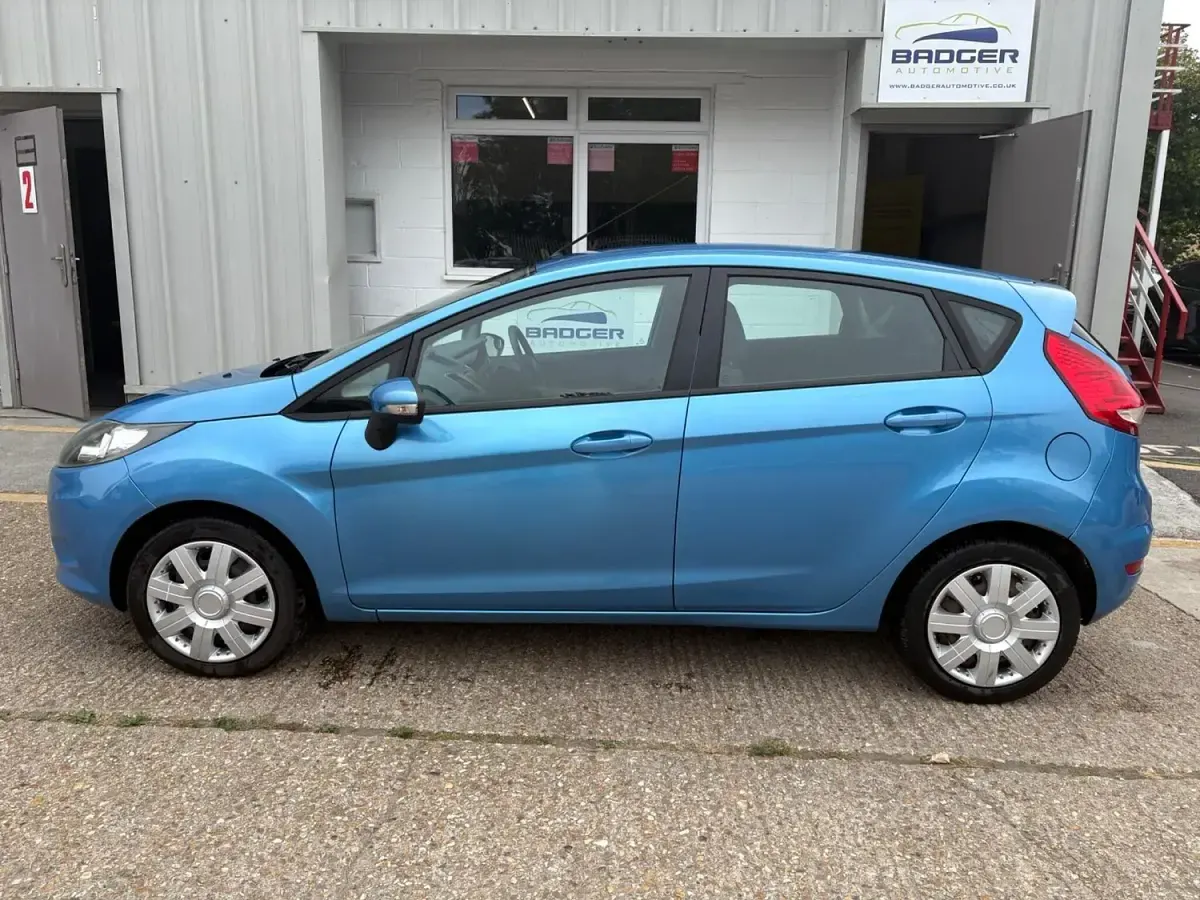 Used Ford Fiesta Style 82 HP (60 kW) 2009 Blue Hatchback
