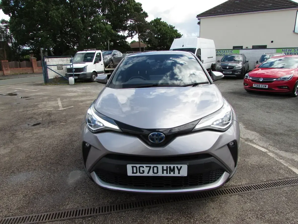 Used Toyota C-HR 122 HP (89 kW) 2020 Silver SUV
