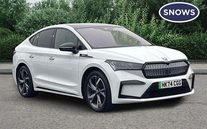 Used 2025 Skoda Enyaq iV SportlinePlus SUV | £28,499 (Fair price) - Image 1/3