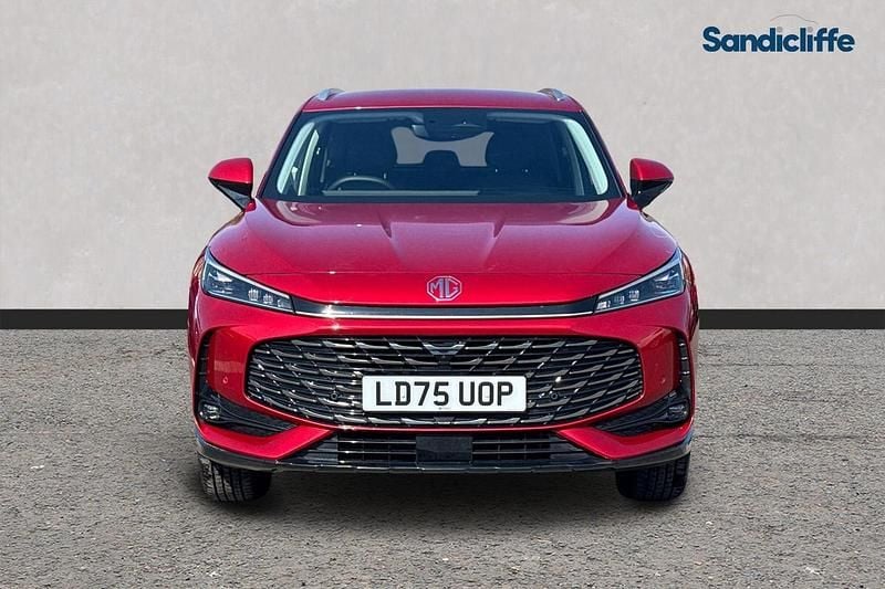 Used MG HS Trophy 224 HP (164 kW) 2024 Tri coat  dynamic red SUV