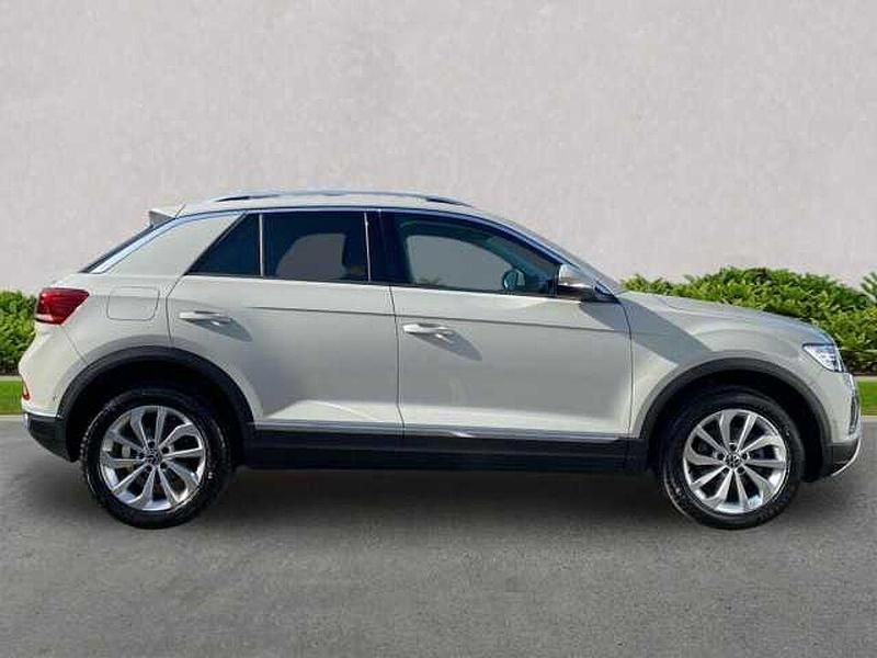 Used VW T-Roc Style 150 HP (110 kW) 2023 Grey SUV
