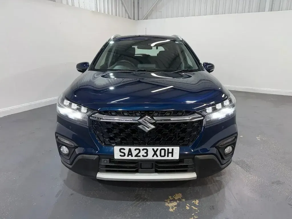 Used Suzuki SX4 129 HP (94 kW) 2023 Blue SUV