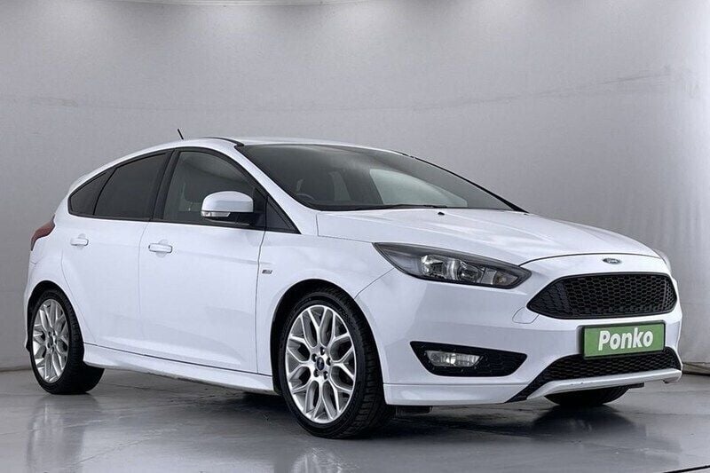 Used 2018 Ford Focus ST-Line X Hatchback | £7,000 (Good price) - Image 1/1