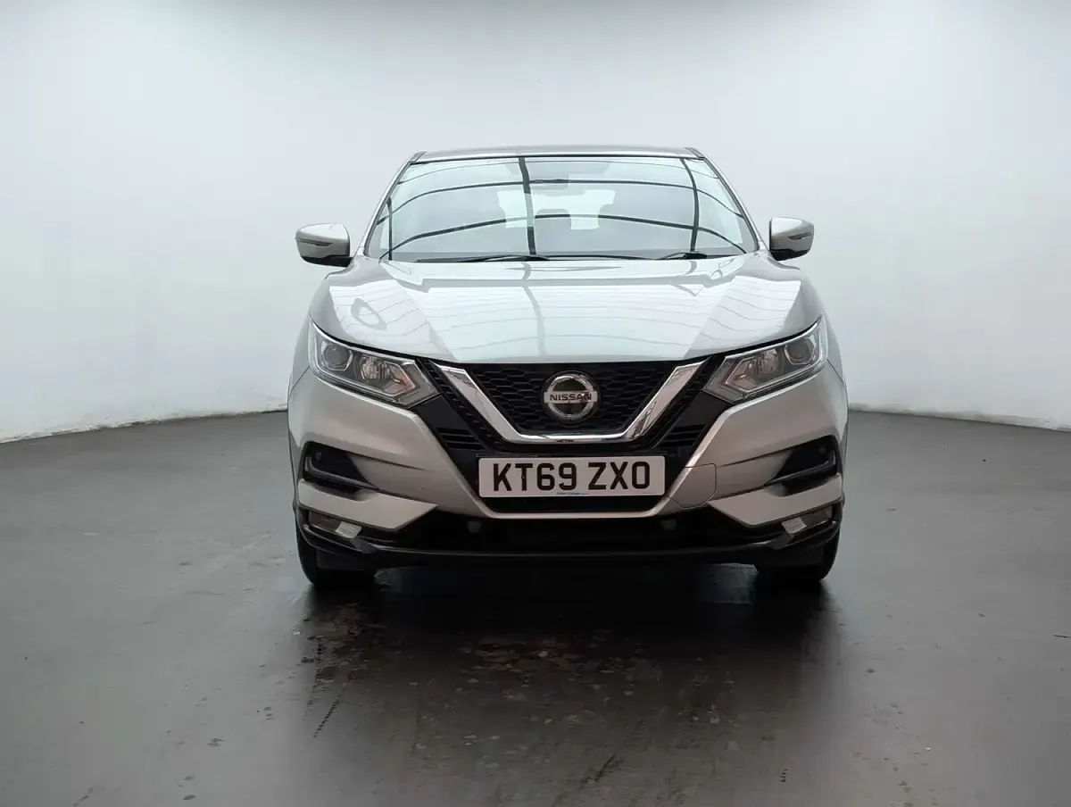 Used Nissan Qashqai Acenta Premium 2020 Silver SUV