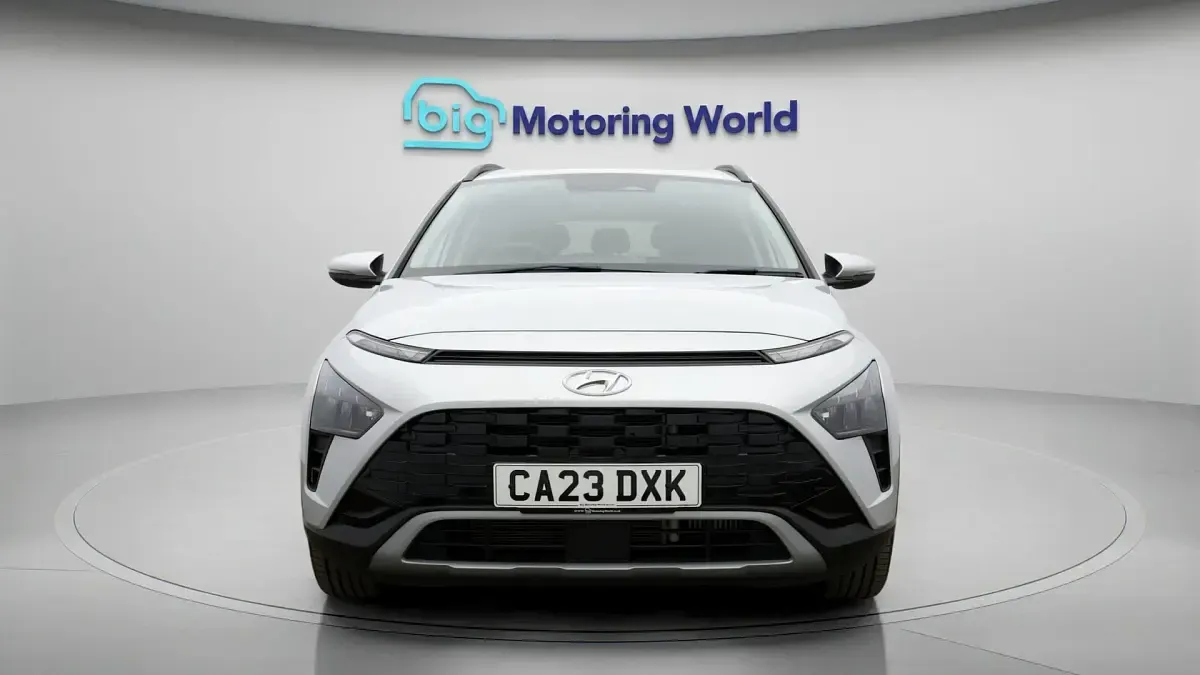 Used Hyundai Bayon Premium 101 HP (74 kW) 2023 Silver SUV