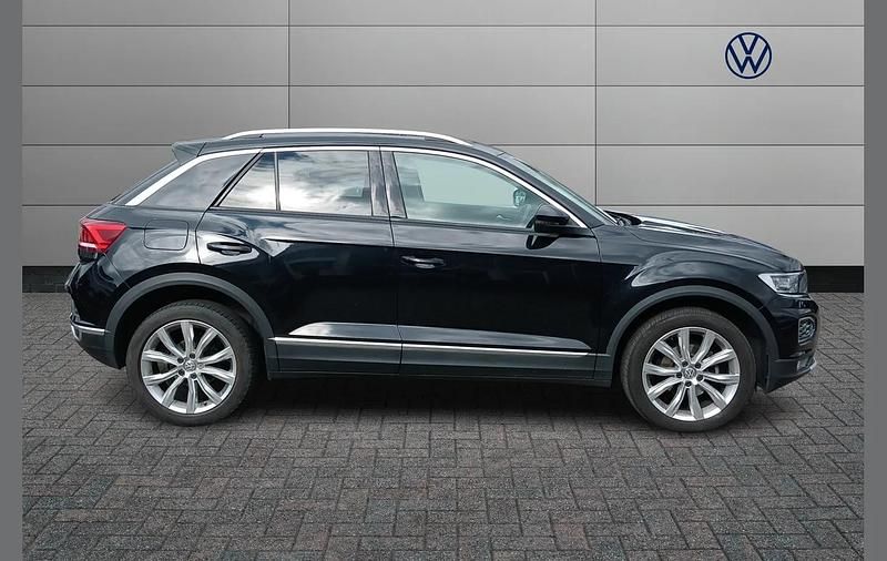 Used VW T-Roc SEL 147 HP (108 kW) 2020 Black SUV