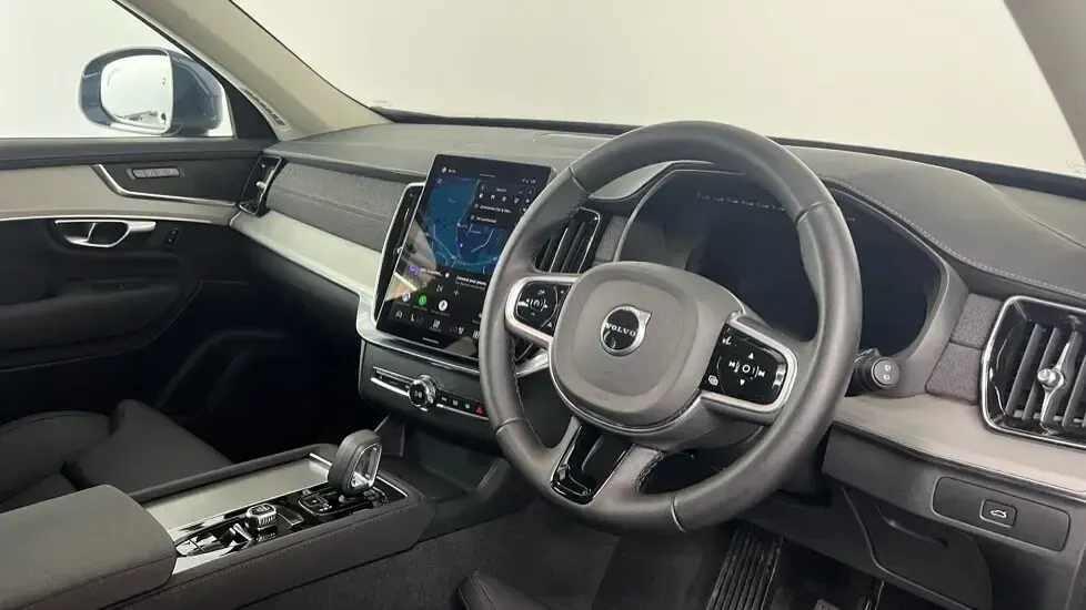 Used Volvo XC90 Core 455 HP (334 kW) 2025 Blue SUV