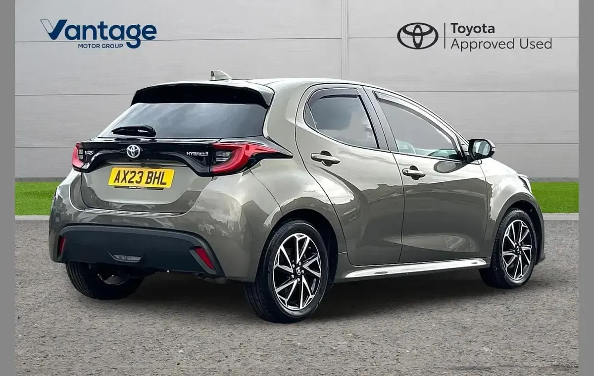Used Toyota Yaris Design 113 HP (83 kW) 2023 Other Hatchback