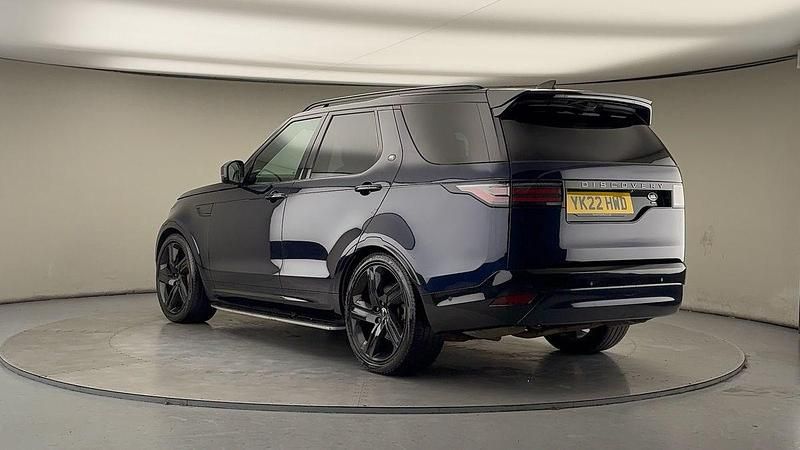 Used Land Rover Discovery 5 HSE Dynamic 300 HP (220 kW) 2022 Portofino blue SUV