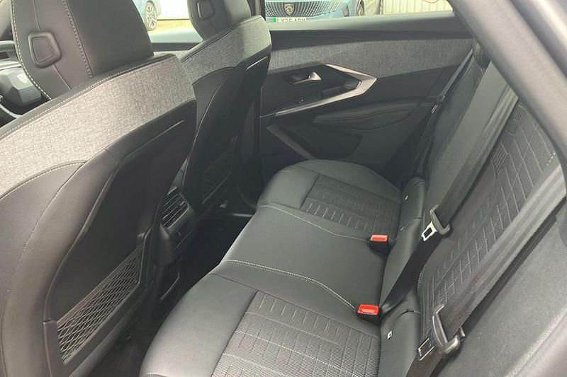 Used Peugeot 3008 GTi 136 HP (100 kW) 2025 Grey SUV