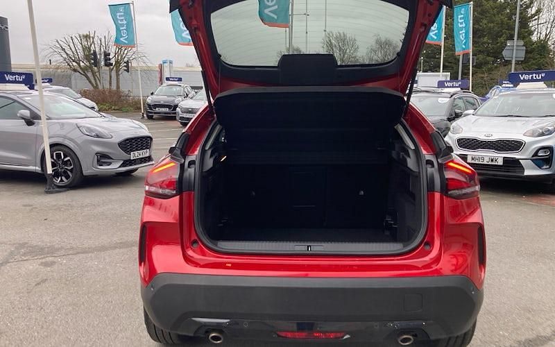 Used Citroën C4 PureTech 131 HP (96 kW) 2024 Red SUV