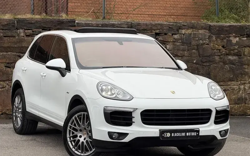 Used Porsche Cayenne 262 HP (192 kW) 2015 SUV
