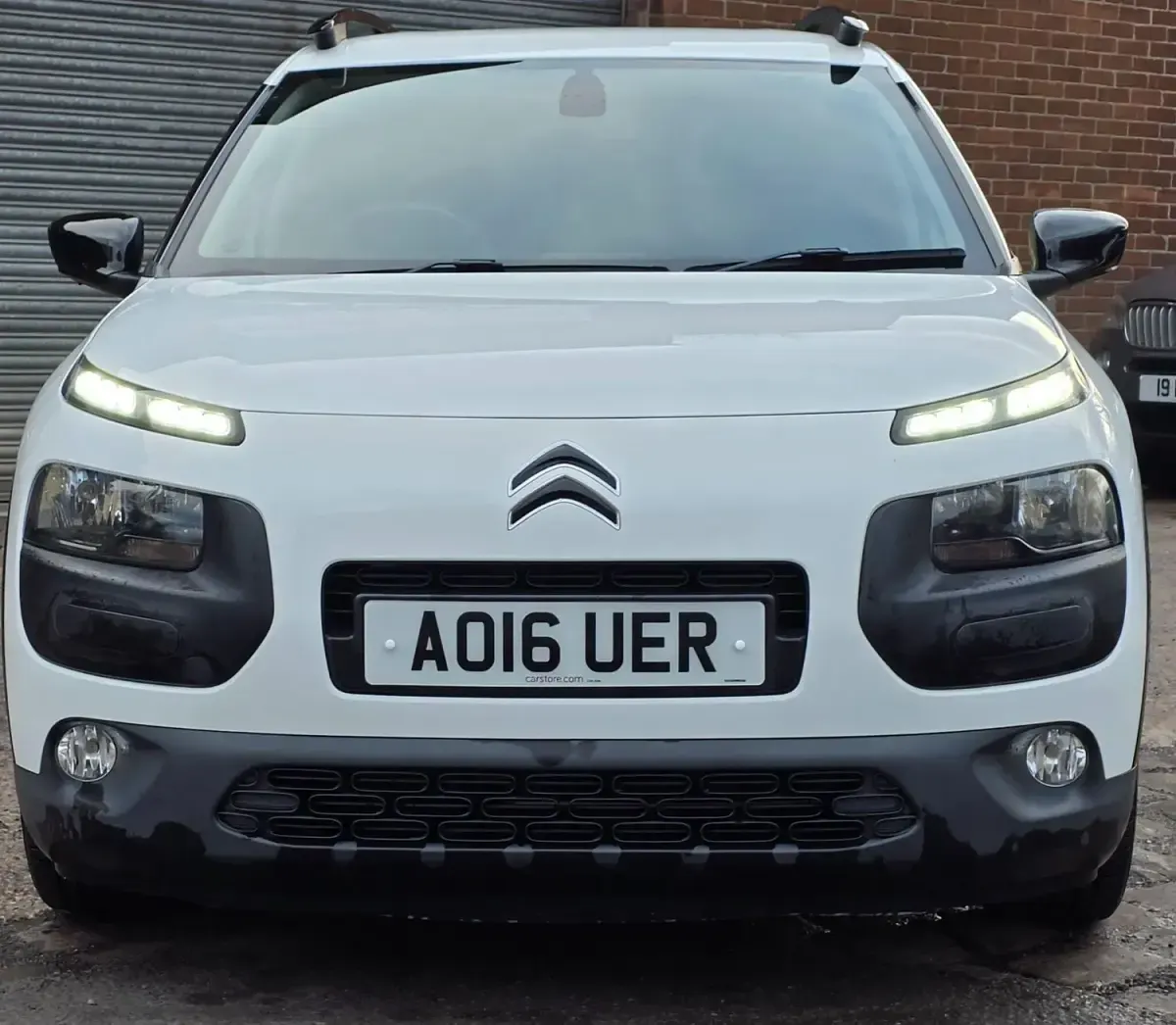 Używany Citroën C4 Cactus Flair 82 KM (60 kW) 2016 Biały Hatchback