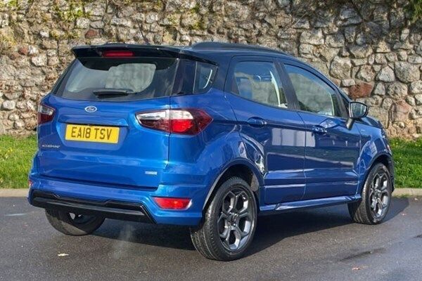 Used Ford Ecosport ST-Line 125 HP (91 kW) 2018 Lightning blue metallic/black roof SUV