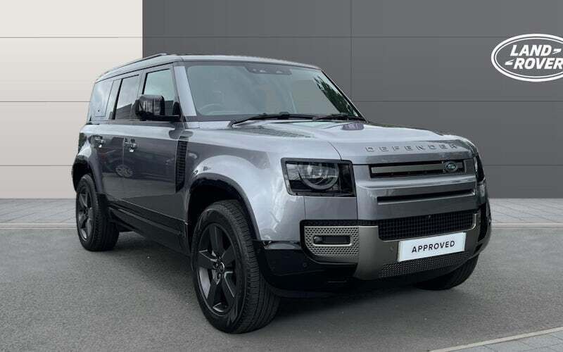 Used 2024 Land Rover Defender HSE Dynamic SUV | £64,544 (Super price) - Image 1/4