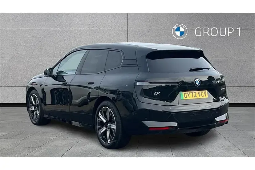 Usado BMW iX M Sport 239 kW (326 CV) 2022 Negro SUV