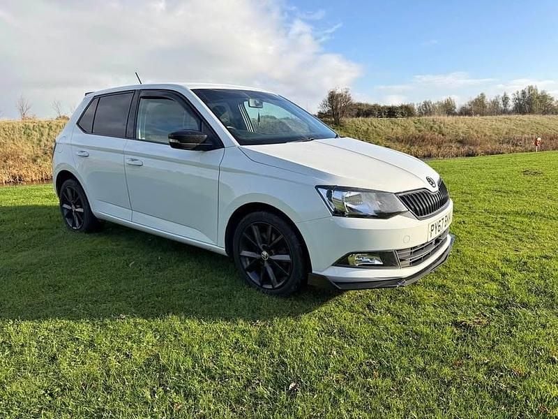White Used 2017 Skoda Fabia Hatchback | £4,995 (Super price) - Image 1/4