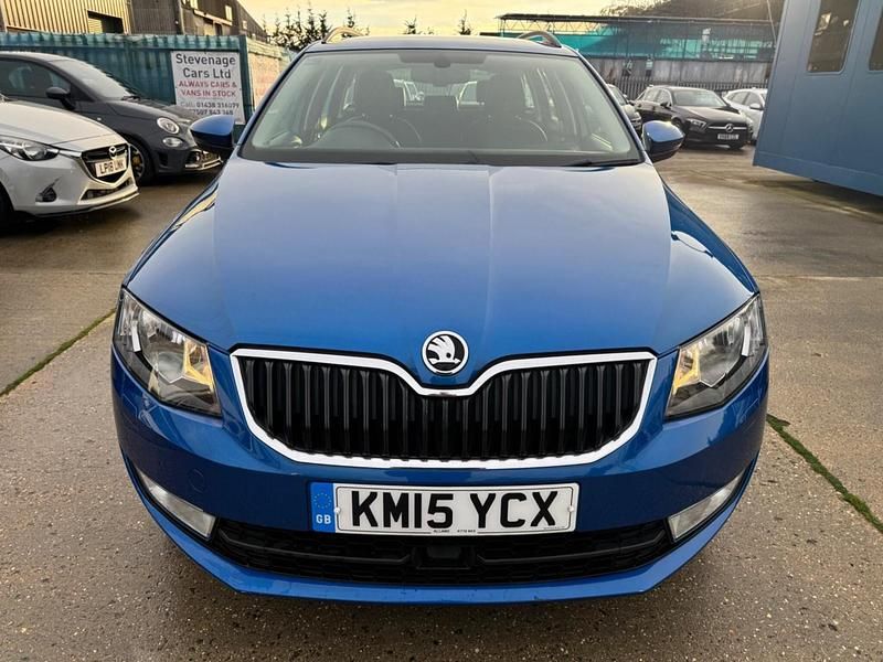 Used Skoda Octavia Elegance 150 HP (110 kW) 2015 Blue Estate