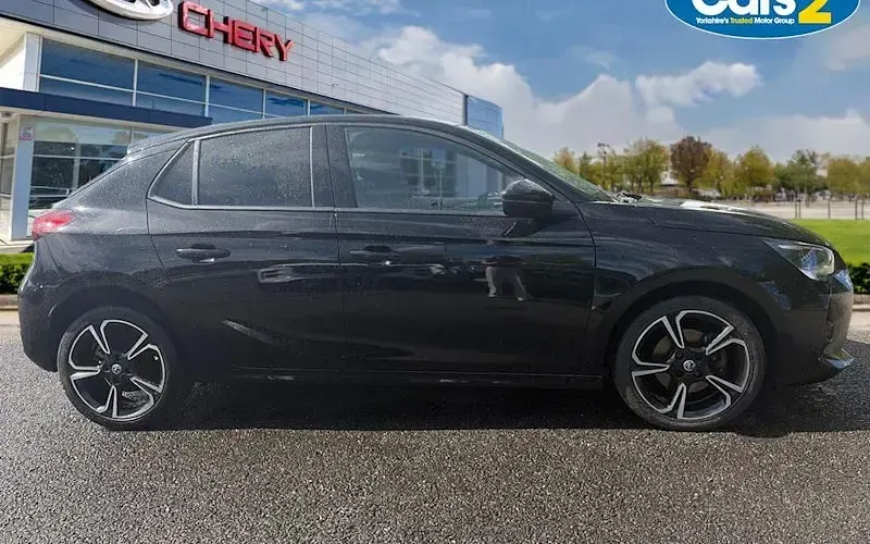 Used Vauxhall Corsa Edition 131 HP (96 kW) 2022 Black Hatchback