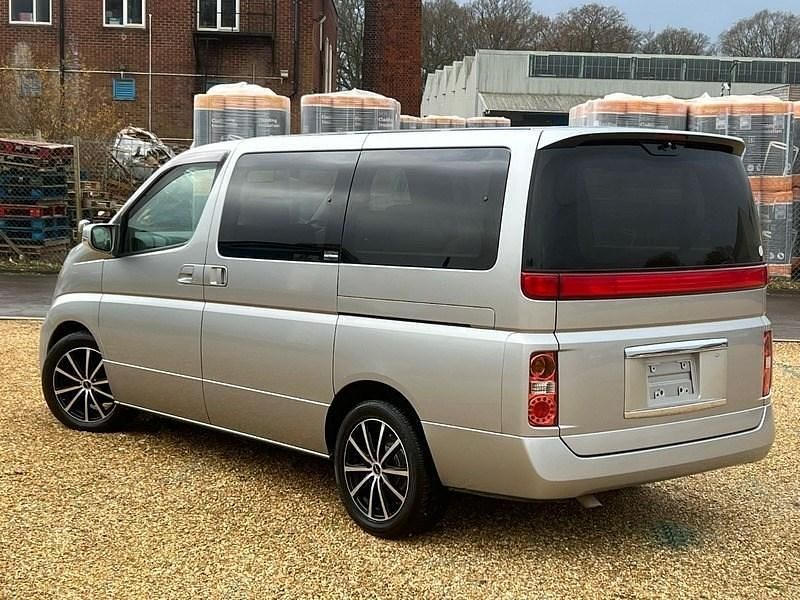 Used Nissan Elgrand 2007 Black MPV