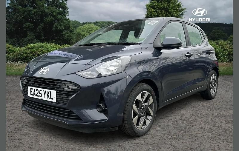 Used Hyundai i10 Advanced 62 HP (45 kW) 2025 Grey Hatchback