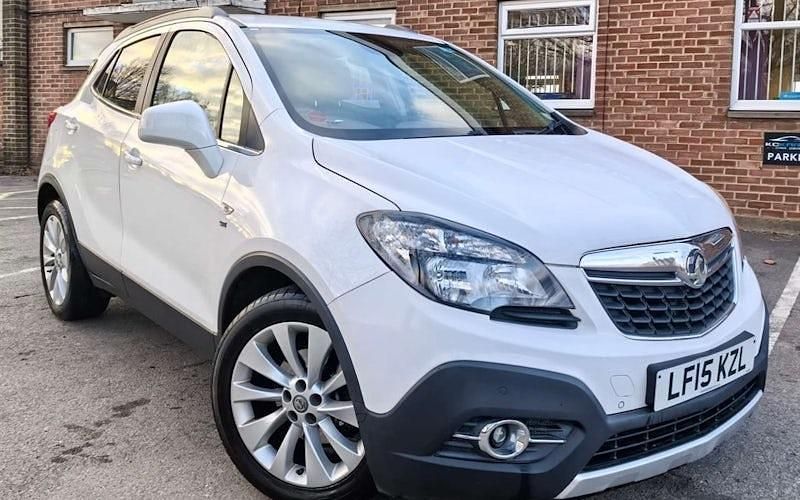 Used Vauxhall Mokka 140 HP (102 kW) 2015 White SUV