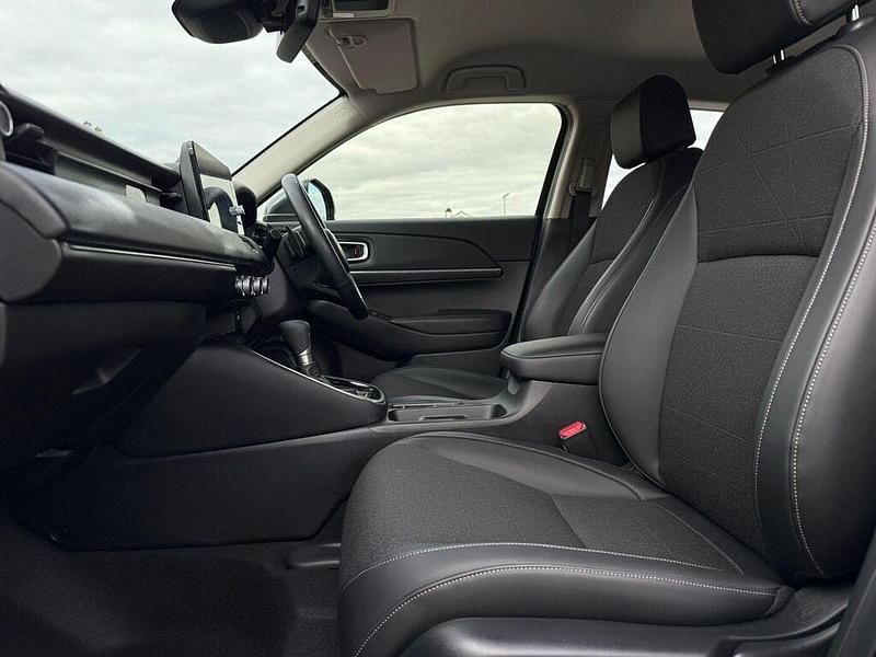 Used Honda HR-V Advance 131 HP (96 kW) 2022 Grey SUV