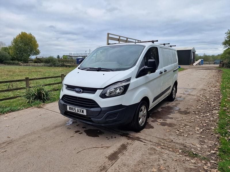 Used Ford Transit Custom 100 HP (73 kW) 2015 White Van
