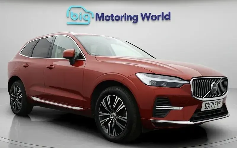Usado Volvo XC60 Inscription 250 HP (183 kW) 2021 SUV