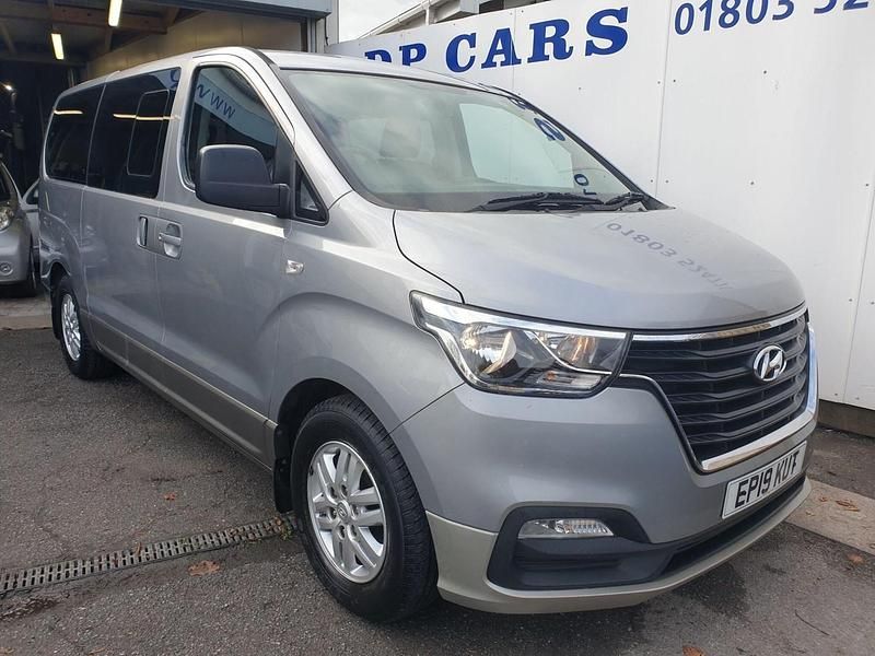 Silver Used 2019 Hyundai I800 SE MPV | £14,000 (Fair price) - Image 1/3
