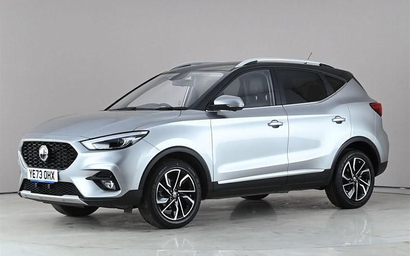 Usado MG ZS Exclusive 106 HP (77 kW) 2023 Prateado SUV